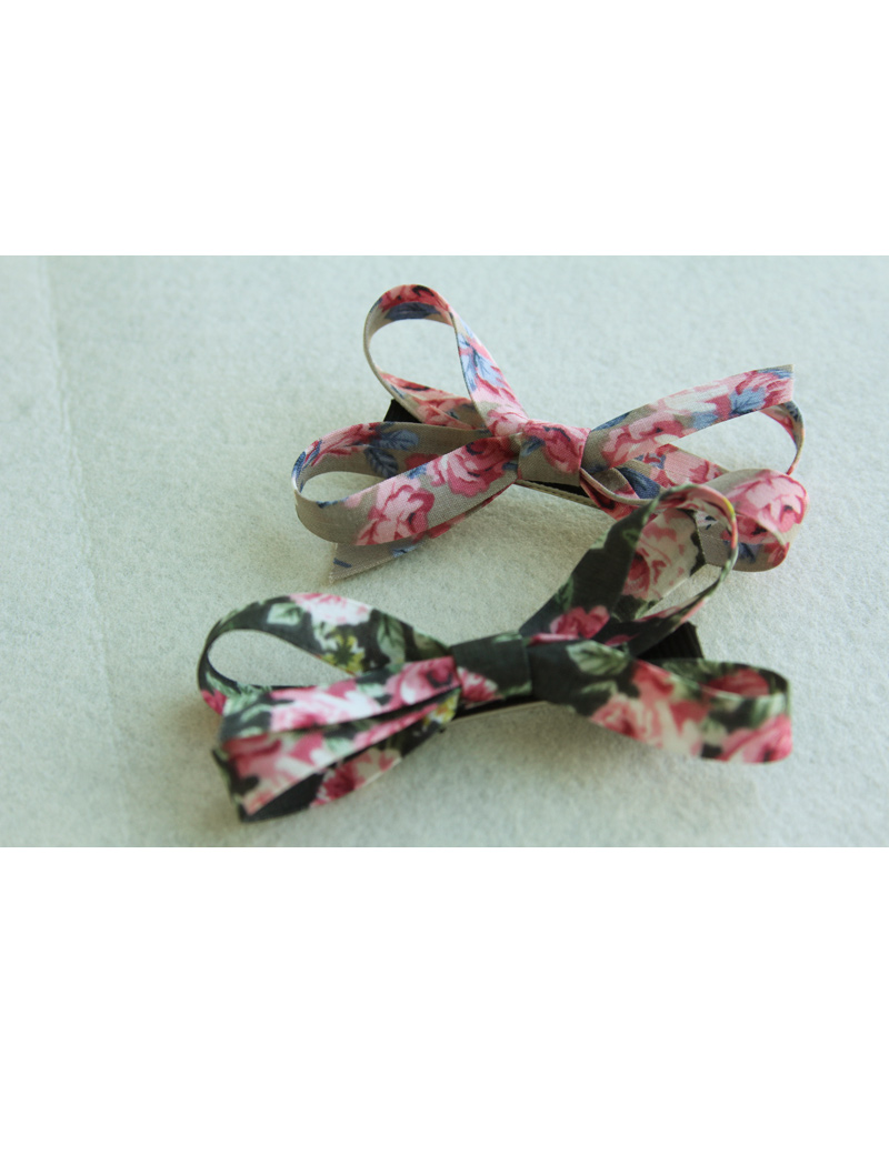 NEW HAIR CLIP HOOP romantic ribbon point tongue pi