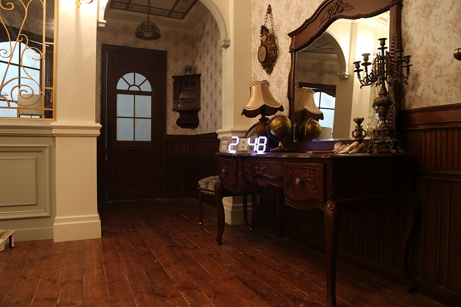 Noiseless digital LED wall clock KIRDINDIN Newlywe