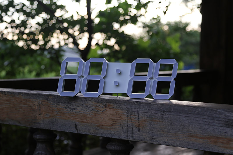 Noiseless digital LED wall clock KIRDINDIN Newlywe