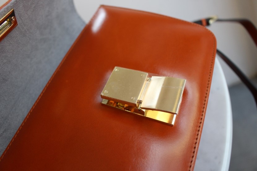 New Natural Cowhide Classic Bag Simple Bag Cross B