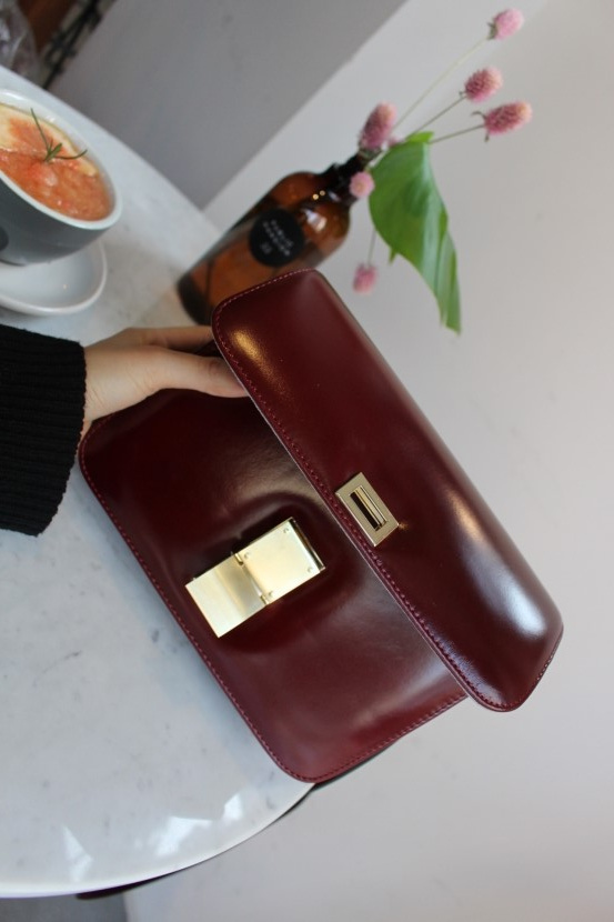 New Natural Cowhide Classic Bag Simple Bag Cross B