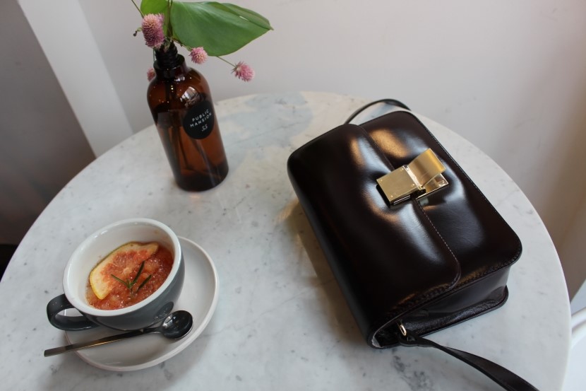 New Natural Cowhide Classic Bag Simple Bag Cross B