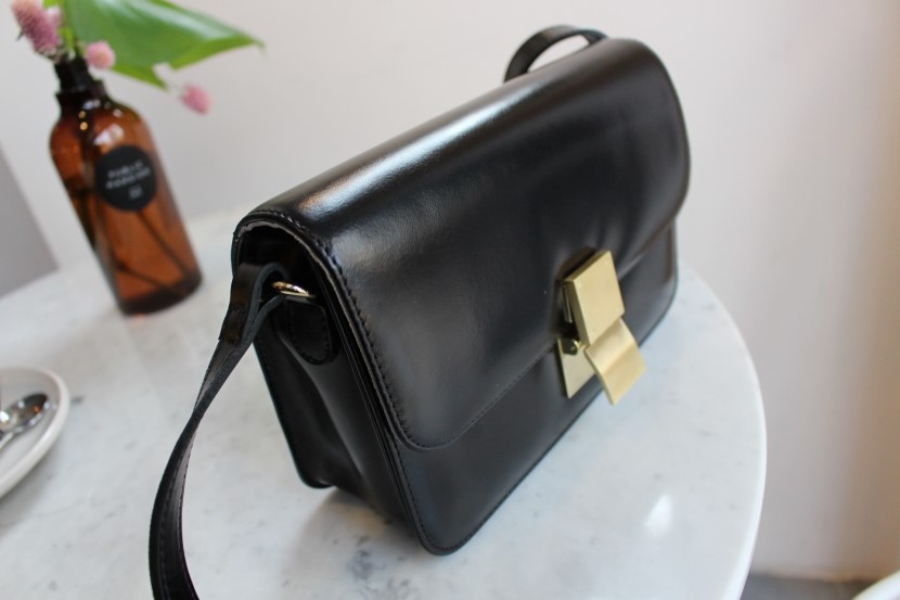 New Natural Cowhide Classic Bag Simple Bag Cross B