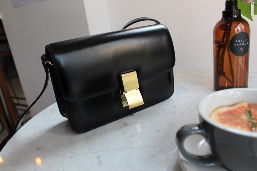 New Natural Cowhide Classic Bag Simple Bag Cross B