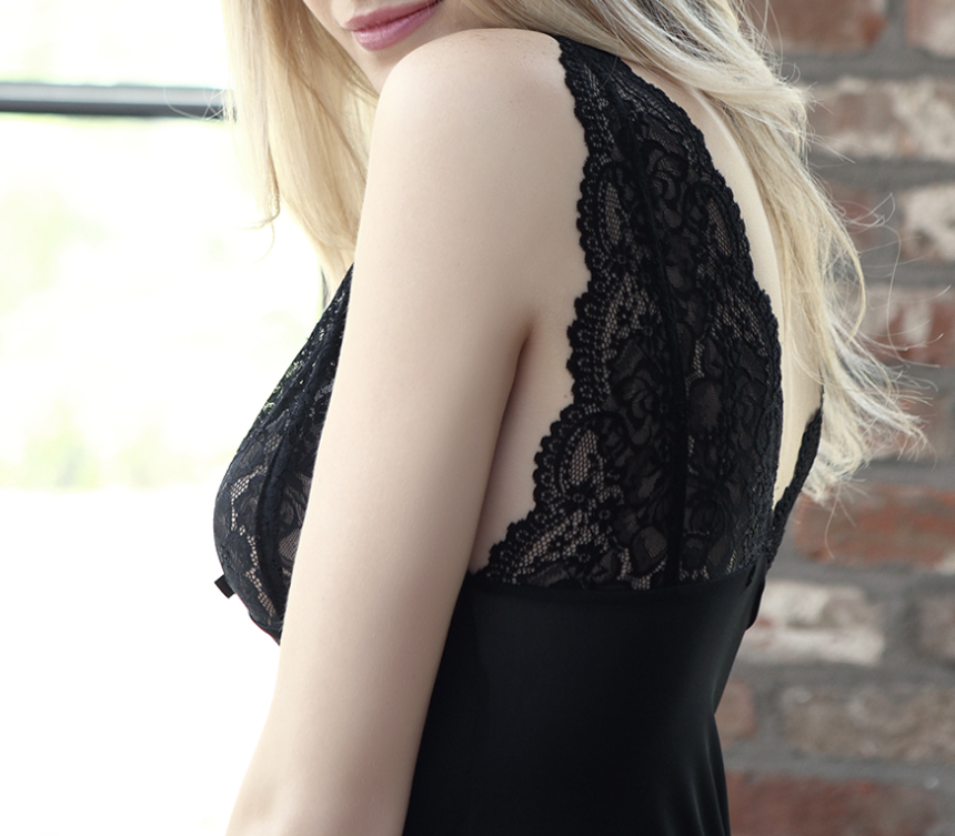 NEW SEXY LINGERIE Sexy pajamas satin lingerie slip