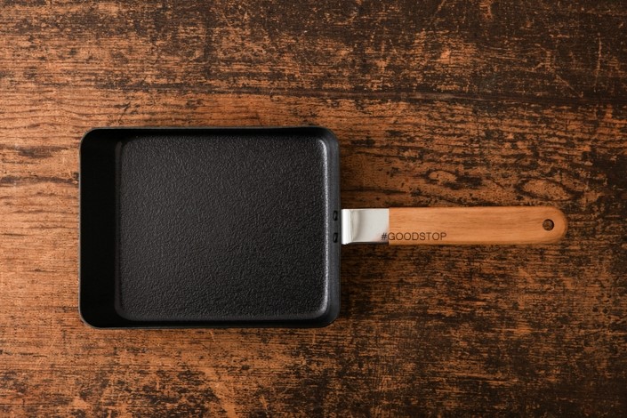 NEW FRYING PAN Japanese specialty amber egg egg pa