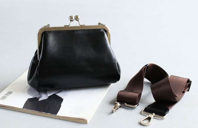 New In-house production - Specials clip Mini back 