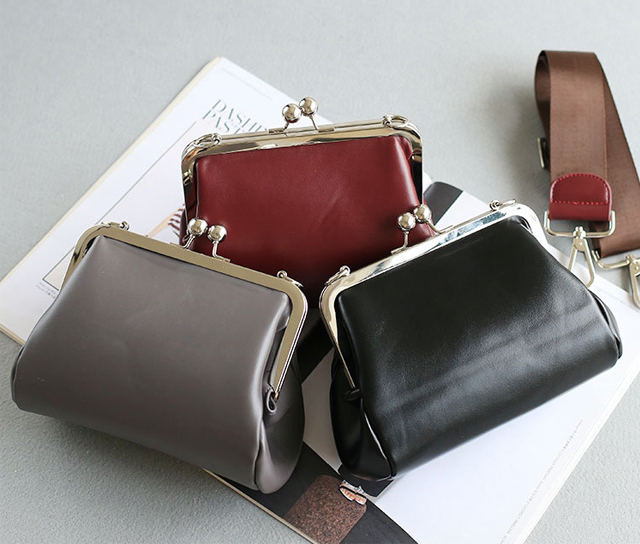 New In-house production - Specials clip Mini back 