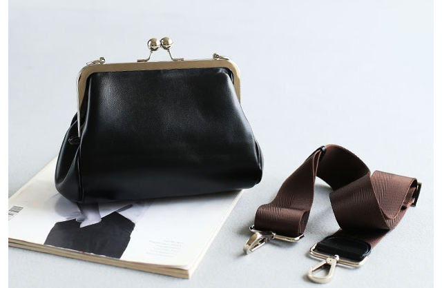 New In-house production - Specials clip Mini back 