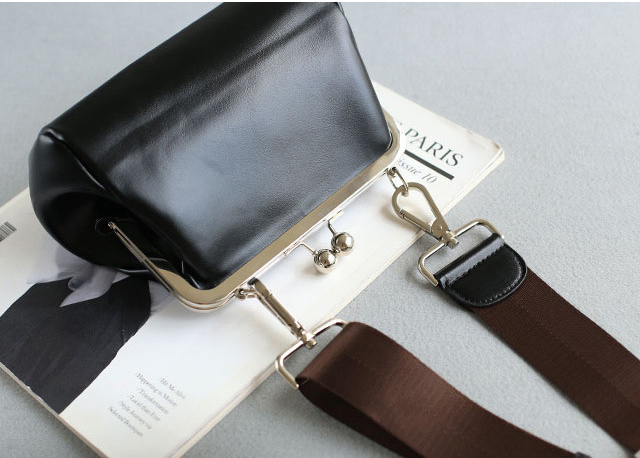 New In-house production - Specials clip Mini back 