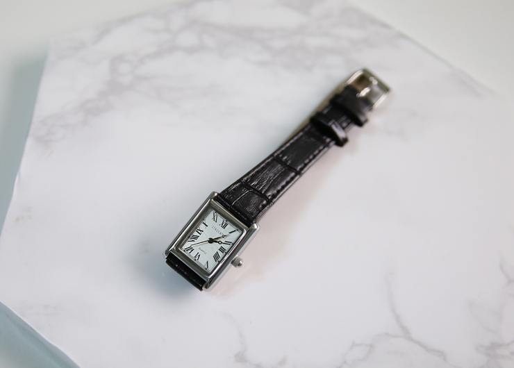 <b><p>female ather clock Stacco Tank so</p></b><b><p>女性 レザー 時計 スタッカート タンクソロ</p></b><br /><br /><p align='center'>