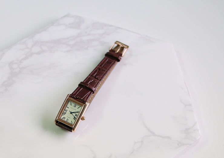 <b><p>female ather clock Stacco Tank so</p></b><b><p>女性 レザー 時計 スタッカート タンクソロ</p></b><br /><br /><p align='center'>