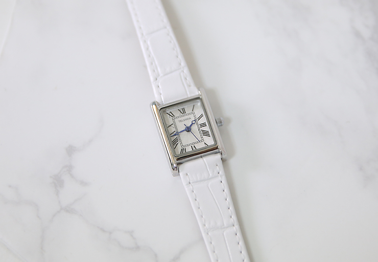 <b><p>female ather clock Stacco Tank so</p></b><b><p>女性 レザー 時計 スタッカート タンクソロ</p></b><br /><br /><p align='center'>