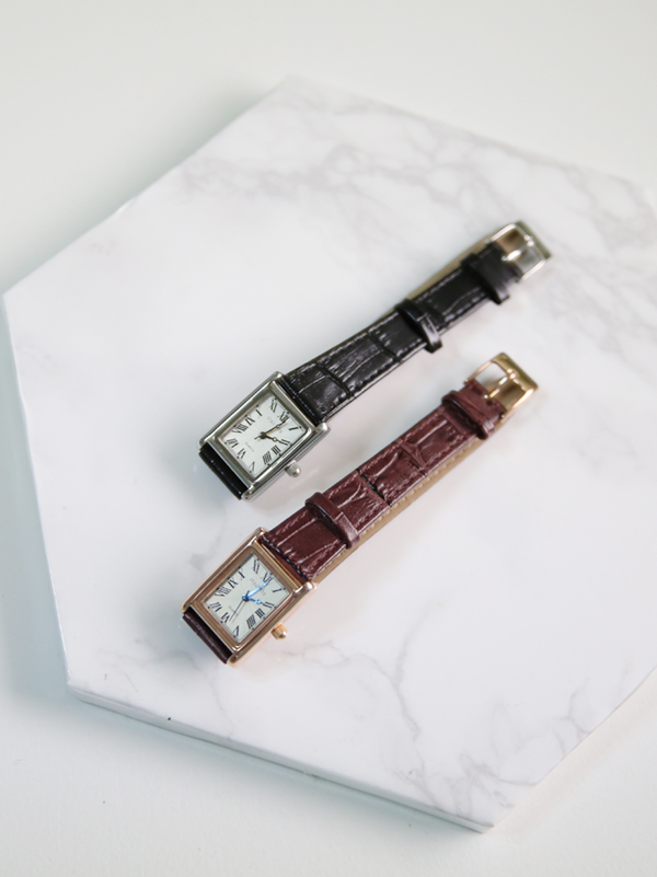 <b><p>female ather clock Stacco Tank so</p></b><b><p>女性 レザー 時計 スタッカート タンクソロ</p></b><br /><br /><p align='center'>