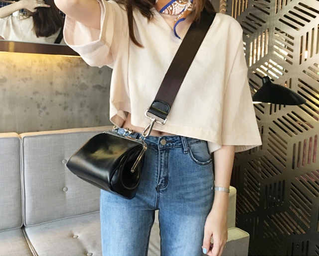 New In-house production - Specials clip Mini back 