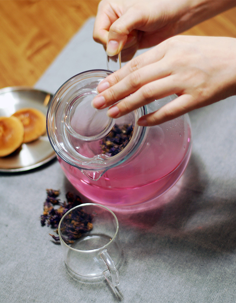 Shima Max Czech heat-resistant glass kettle over 1