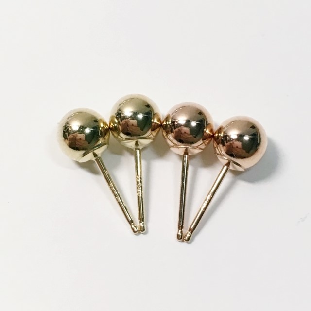 <b><p>14k Gold ball earring rose sic Celebty Round</p></b><b><p>14k ゴールドボール イヤリング ローズ ベーシック 芸能人 丸い アレルギーのない</p></b><br /><br /><p align='center'>