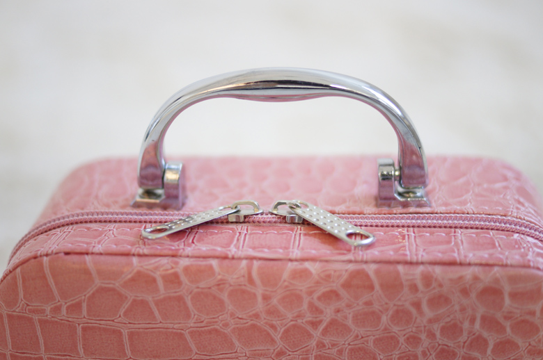 New Classic Atmosphere Cosmetic Bag Pouch Pretty M