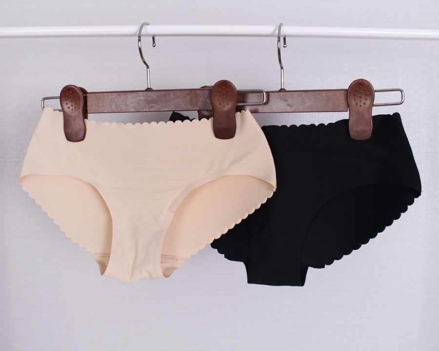 Nudy hip-up panties for the perfect apple fit