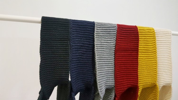 Lemonade point short muffler woman shawl man coupl