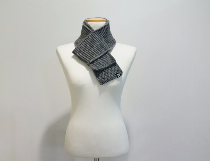 Lemonade point short muffler woman shawl man coupl