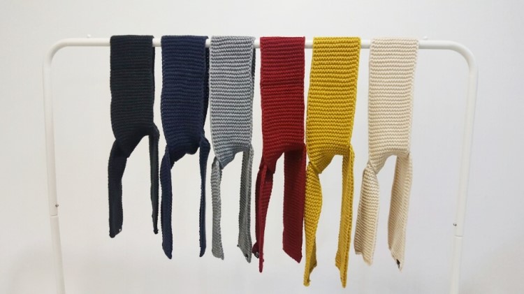 Lemonade point short muffler woman shawl man coupl