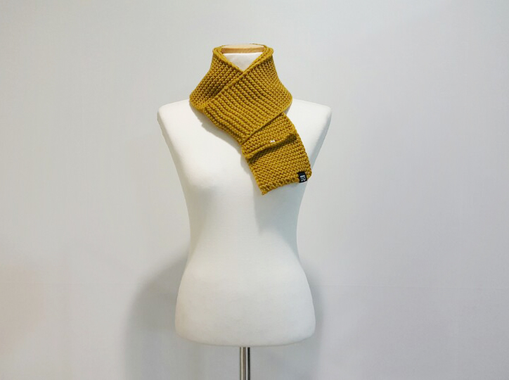 Lemonade point short muffler woman shawl man coupl