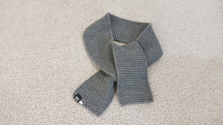 Lemonade point short muffler woman shawl man coupl