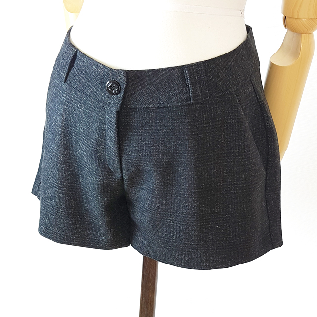 Women Short Pants Herringbone check wool short 3 p