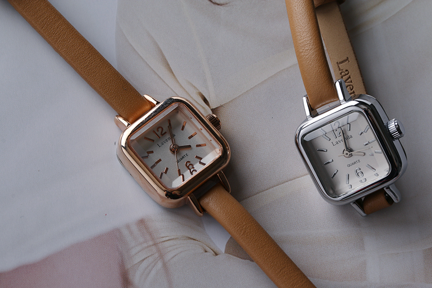 <b><p>thin leaer clock ma wrist square fason 30</p></b><b><p>薄い レザー 時計 女性の手首 正方形 ファッション 30貸し出し フレンドの贈り物</p></b><br /><br /><p align='center'>