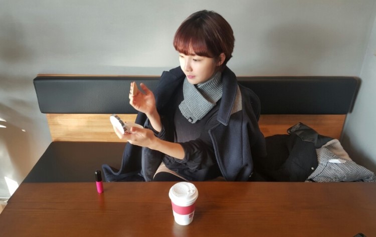 Lemonade point short muffler woman shawl man coupl