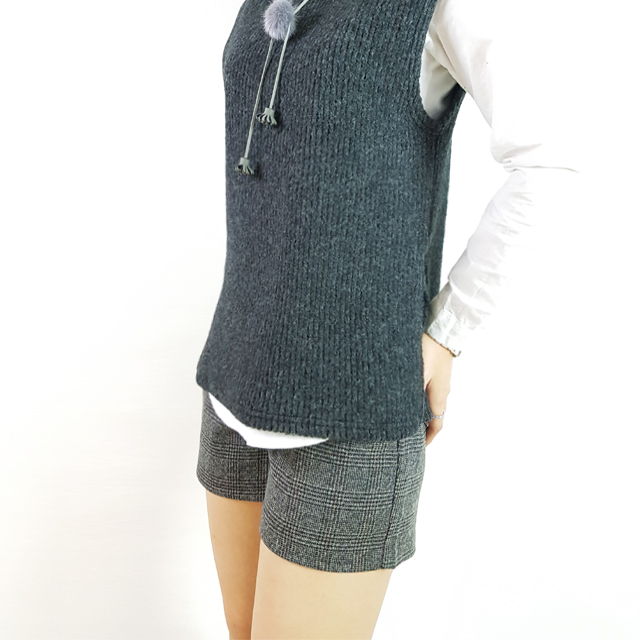 Women Short Pants Herringbone check wool short 3 p