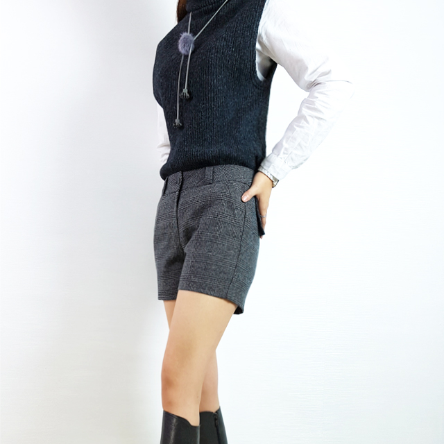 Women Short Pants Herringbone check wool short 3 p