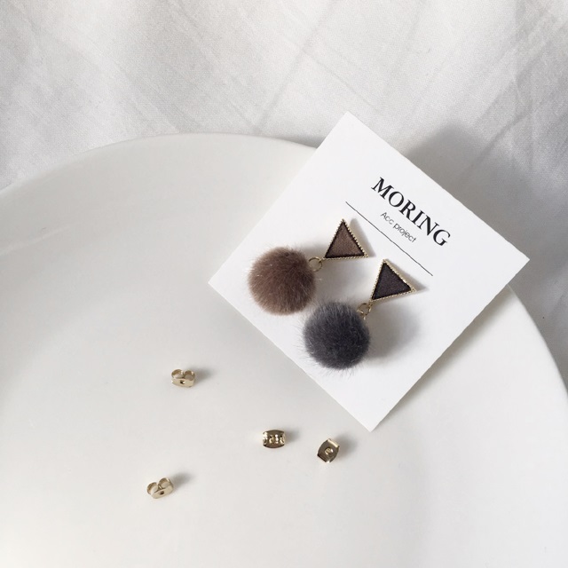 Cute winter pom-poms earrings Three-dimensional mi