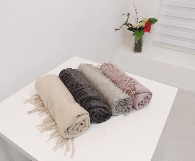 Wool 100% Basic Big Muffler Unisex Large Size Coup