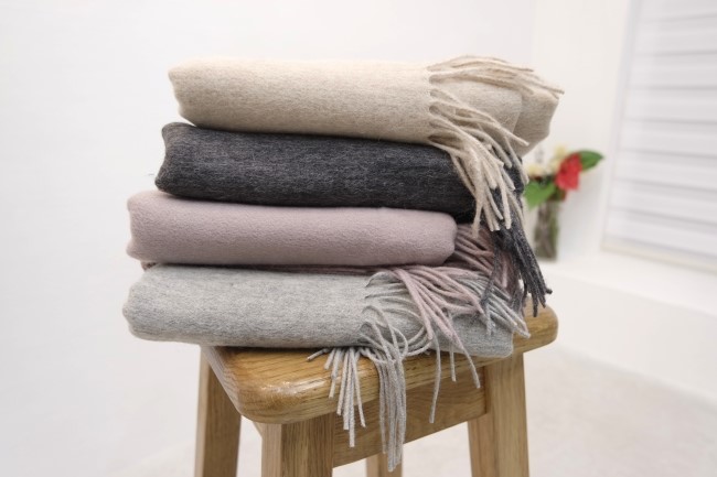 Wool 100% Basic Big Muffler Unisex Large Size Coup