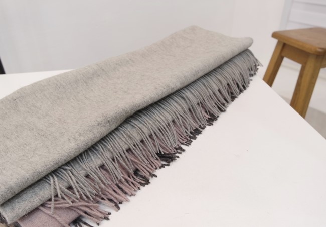 Wool 100% Basic Big Muffler Unisex Large Size Coup