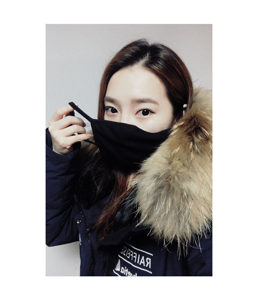 <b><p>Black mask Celebrity fhion fine dust Big</p></b><b><p>黒いマスク 芸能人 ファッション 微細粉塵 ビッグサイズ 韓国語 ブラック 黄砂</p></b><br /><br /><p align='center'>