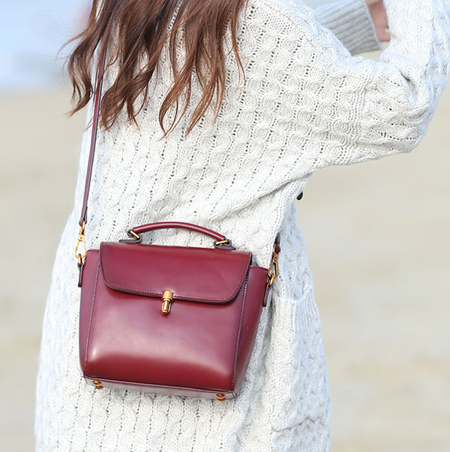 New Vintage Antique Leather Mini Bag Cross Bag - N