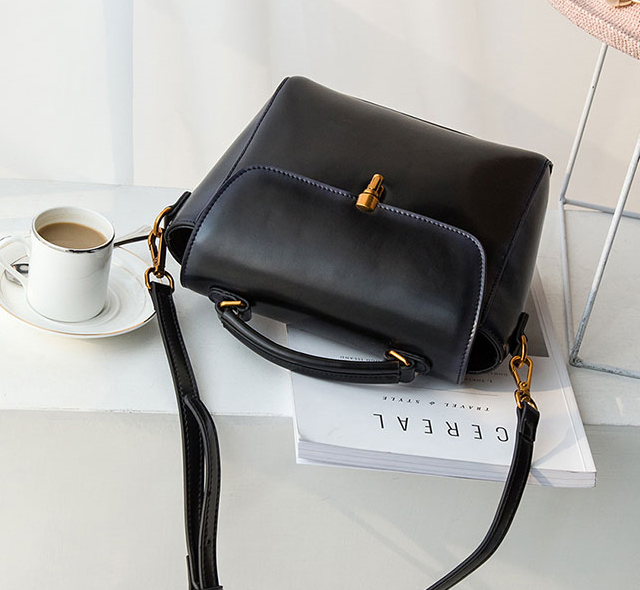 New Vintage Antique Leather Mini Bag Cross Bag - N