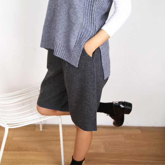 Women Short Pants Check wool suit 5 pcs shorts F, 