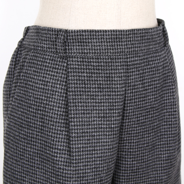 Women Short Pants Check wool suit 5 pcs shorts F, 