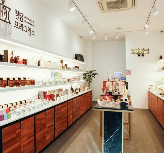 AQUIESSE Acus Medium Glass White Current &amp Rose