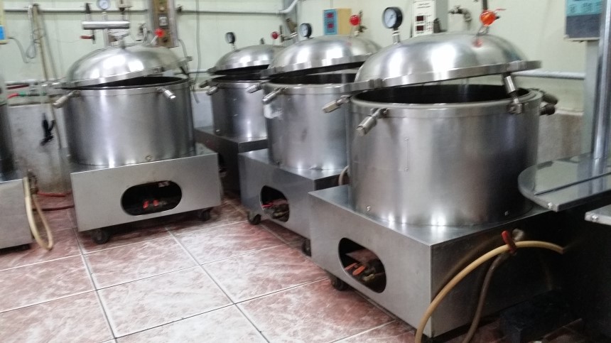 <b><p>Raw juice 120ml Large capacity In menouse</p></b><b><p>センチルジュプ 120ml 大容量 、更年期に 良い 100％ 韓国語 国産 価格</p></b><br /><br /><p align='center'>