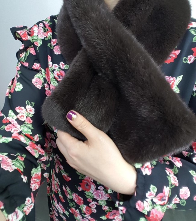 Colorful mink fake fur shawl Green, brown fur muff