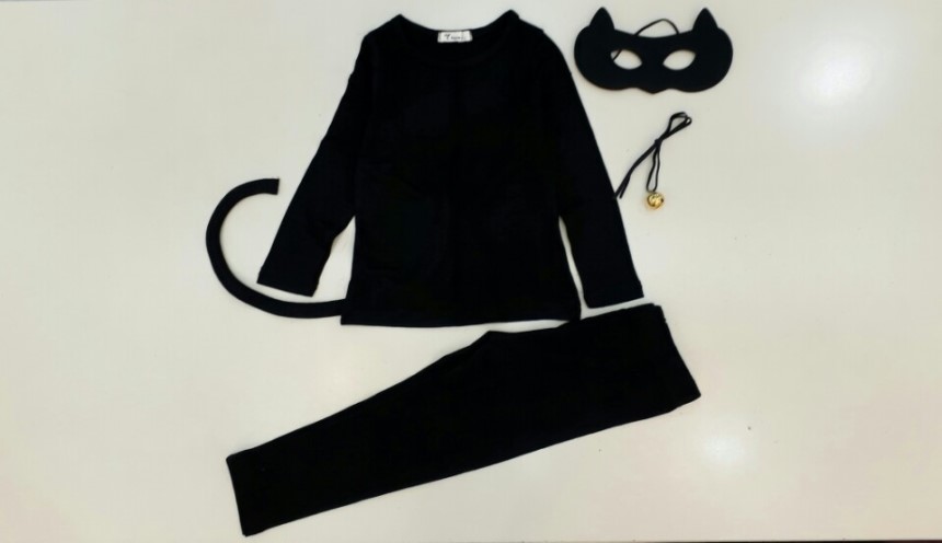 NEW KID PAJAMAS Lady bug &amp black cat dressing r