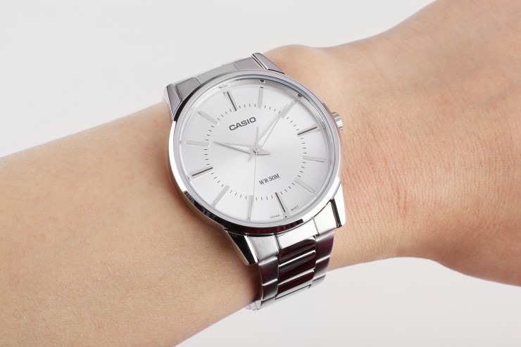 Casio couple metal watch men's girlfriend gift 