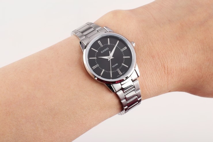 Casio couple metal watch men's girlfriend gift 