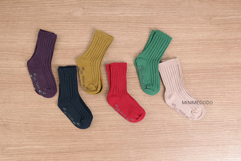 Socks Goliath Socks Girls Boys Recommendations Namdaemun Team End Team And.