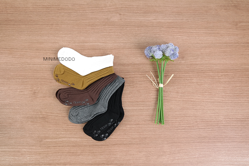 Socks Goliath Socks Girls Boys Recommendations Namdaemun Team End Team And.